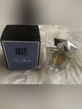 Thierry Mugler Angel Miniature Bottle
 .17 oz